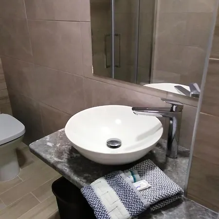 7 Islands Apart Otel