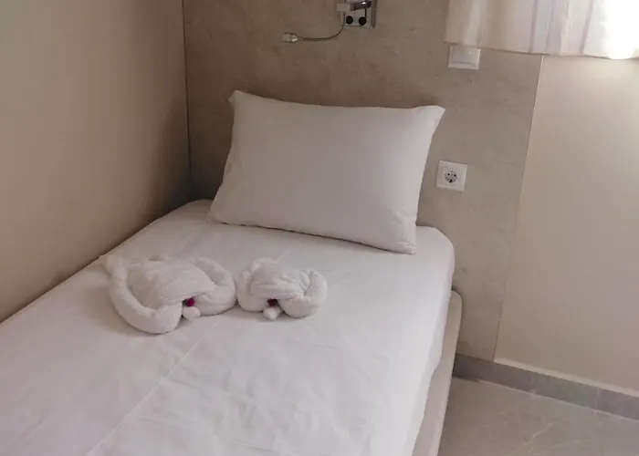 7 Islands Aparthotel 3*